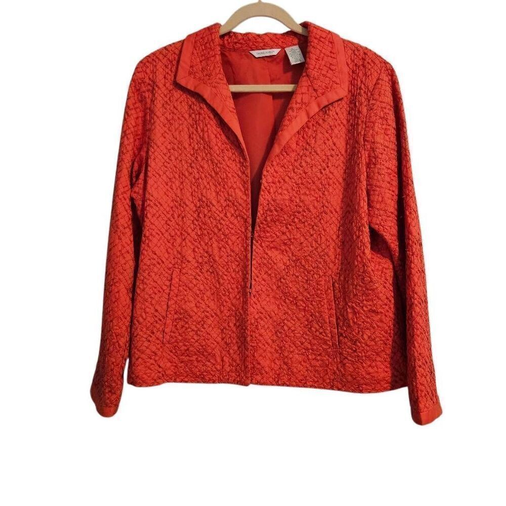 Laura Ashley womens blazer, coral tone on tone embroidery.  Size L.  # 800.